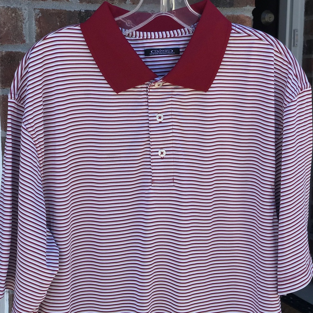 DIVOTS DRY FIT GOLF SHIRT! Size L